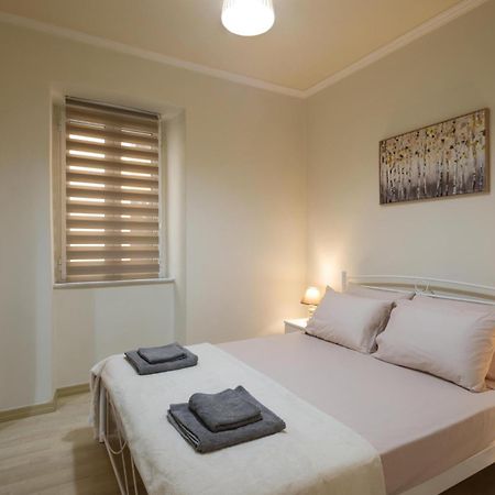 Casa De Alicia Apartment Corfu  ภายนอก รูปภาพ