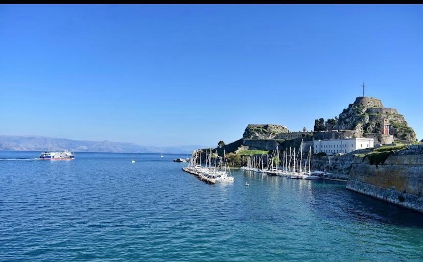 Casa De Alicia Apartment Corfu  ภายนอก รูปภาพ